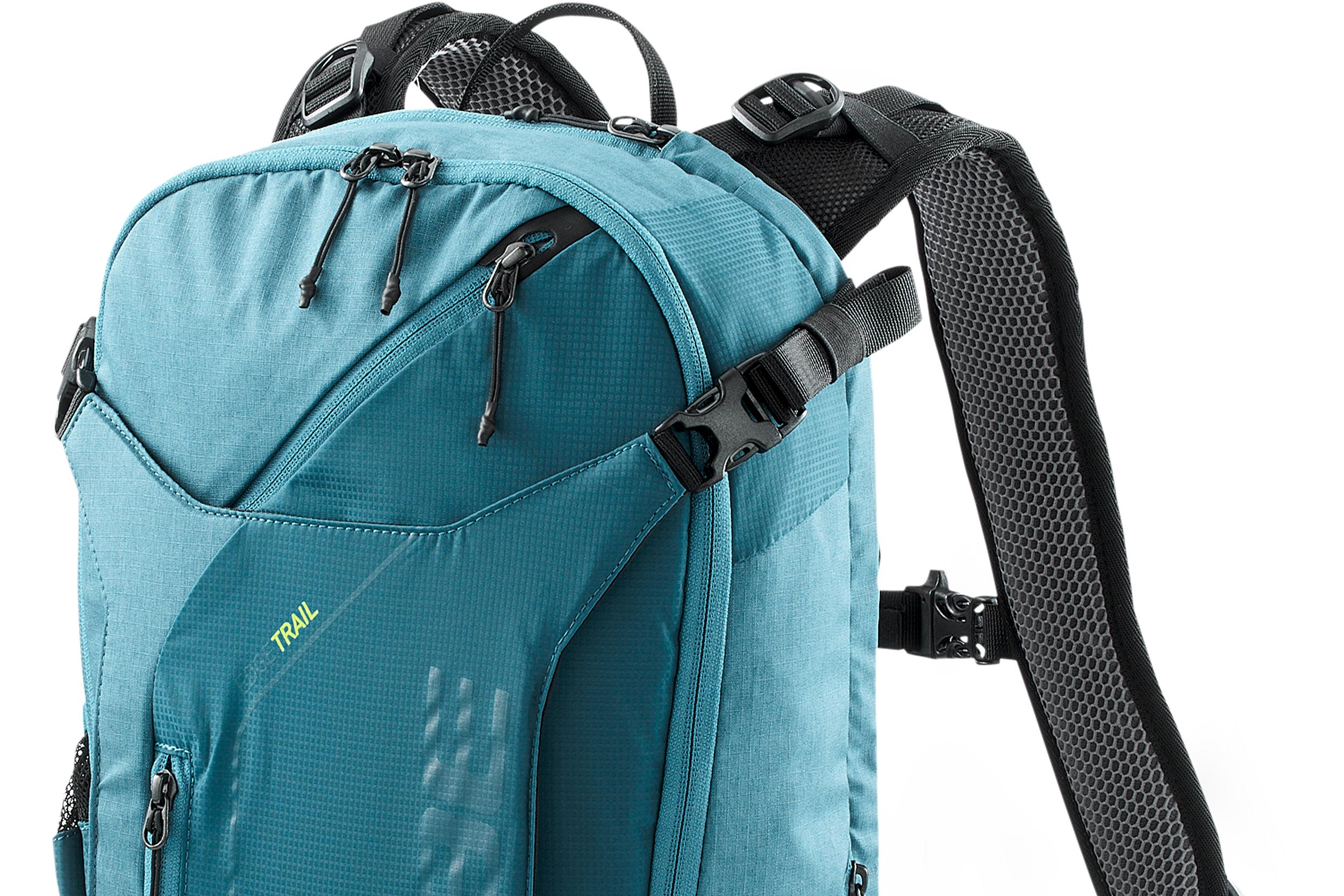 Cube Edge Trail Rugzak 16l blauw