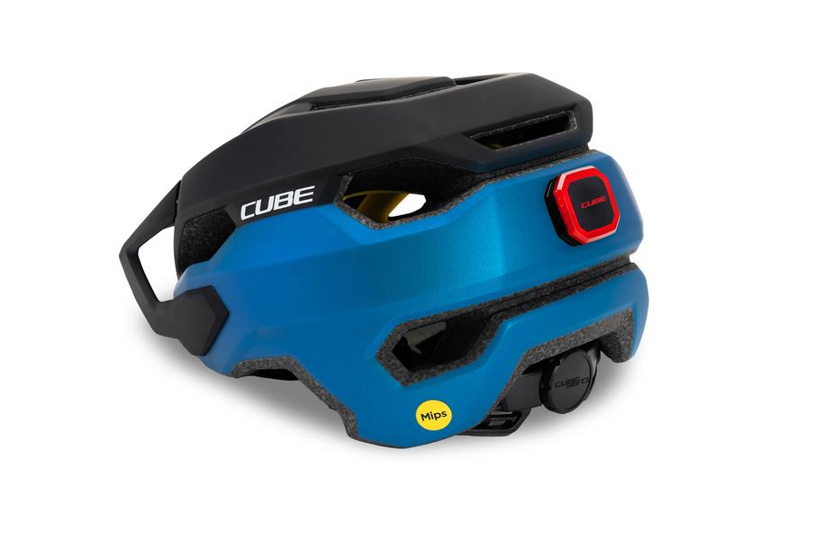 CUBE STRAY X MTB-helm Actionteam